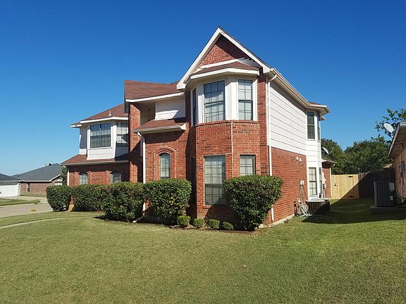 2nd image of 3218 Maberry Ct