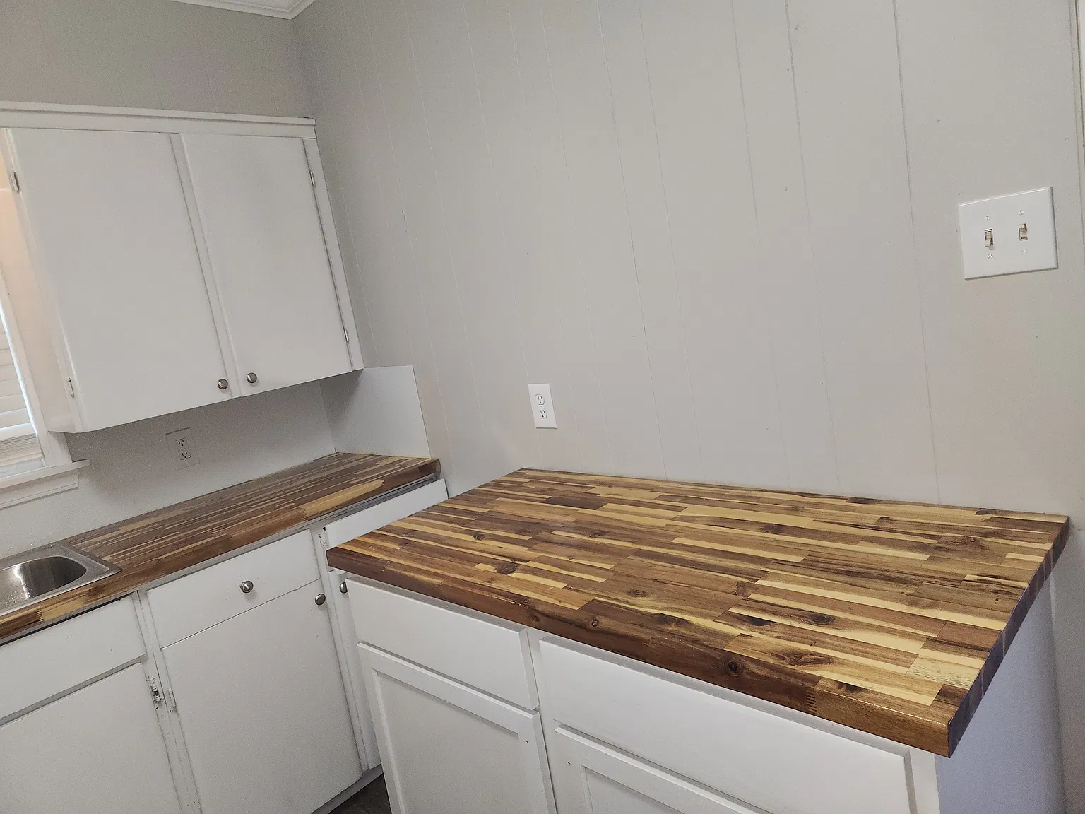 3 bed, 936 sqft, $1,300 — Photo 4