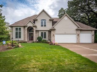 6809 Ridges Ct, Bettendorf, IA 52722