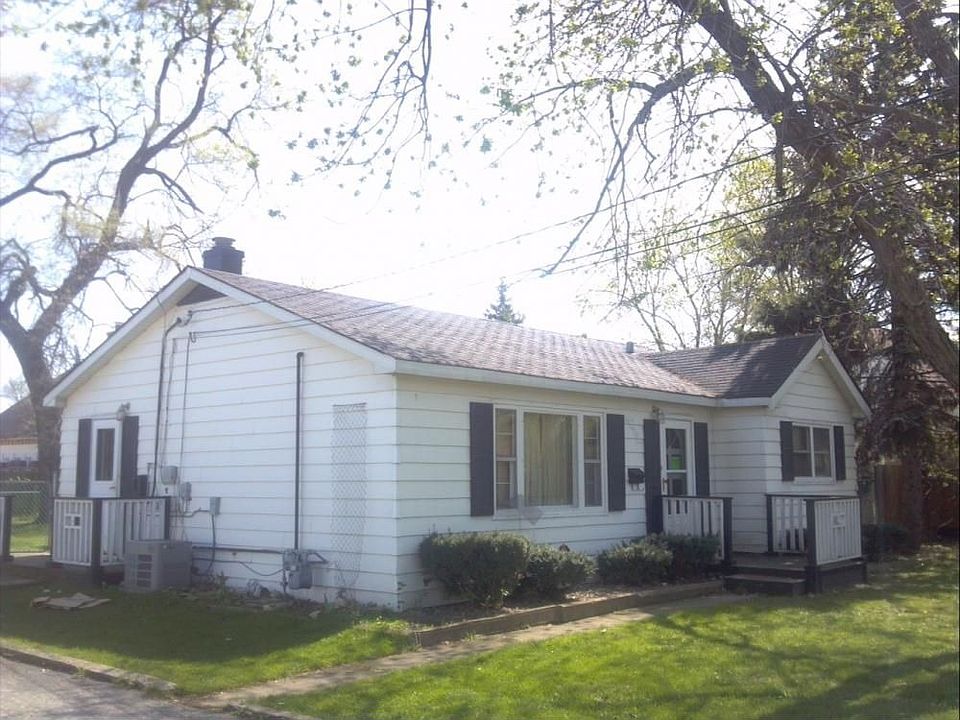 2nd image of 8153 Natoma Ave