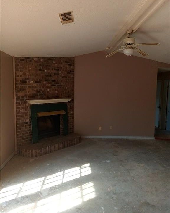 2nd image of 3503 48th Pl E