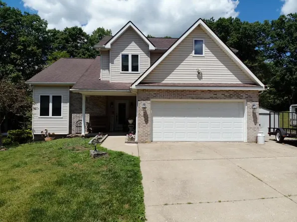 332 Desirade Rd, Du Bois, PA 15801