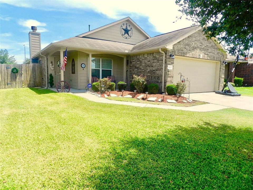 1st image of 813 Indigo Springs Ln