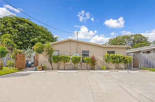 2468 NW 21st St #2 Photo 1 2468 NW 21st St #2 Photo 1