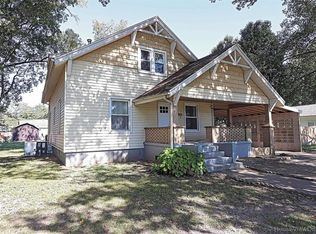 407 Gray Ave, Chaffee, MO 63740