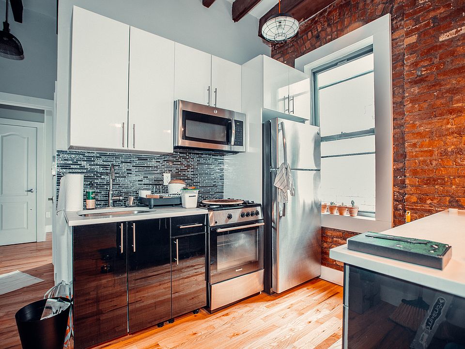 1st image of 879 Bergen St APT 20