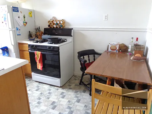 Rented by Highline Residential | media 9