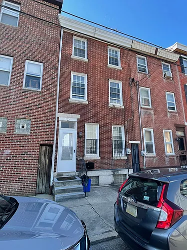 1102 Mount Vernon St Photo 1