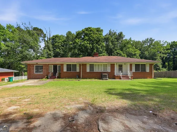 2068 River Rd, Ellenwood, GA 30294