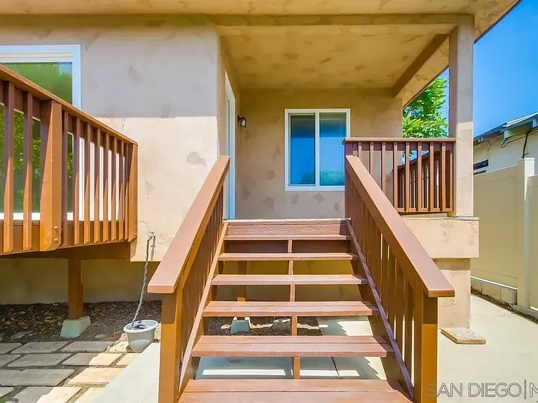 1712 Bervy St — Photo 8