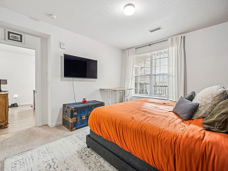 9185 Wilde Ln #201 — Photo 11