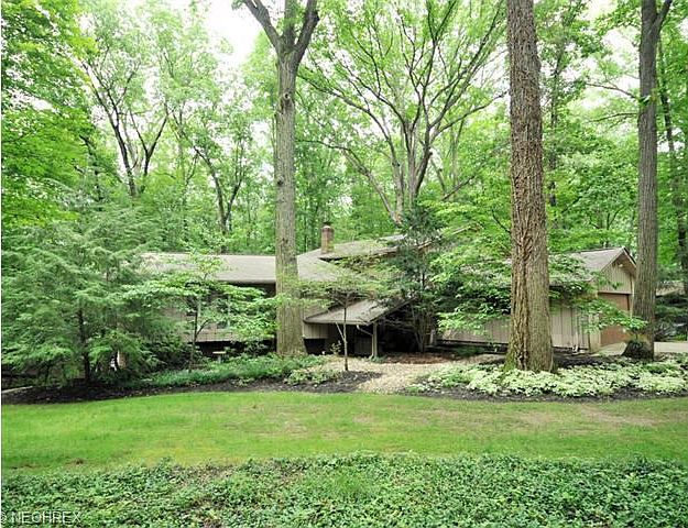 1st image of 19618 Tanbark Ln
