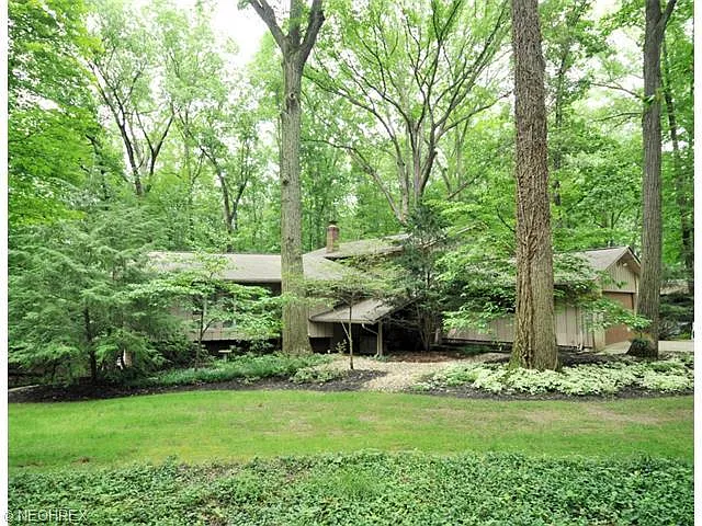 19618 Tanbark Ln photo 1