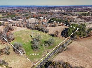 2939 Old Columbus Rd, Roopville, GA 30170