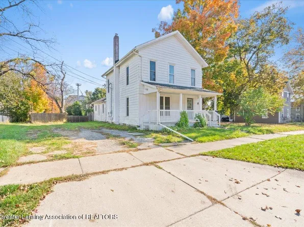 446 N Sheldon St, Charlotte, MI 48813