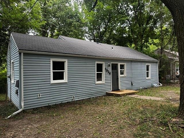 1st image of 1526 Valley Rd