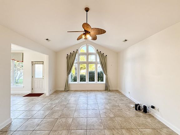 2nd image of 1459 Saint Thomas Circle #F2