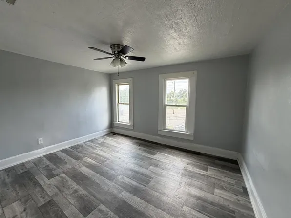 420 E Indiana St, Newark, OH 43055