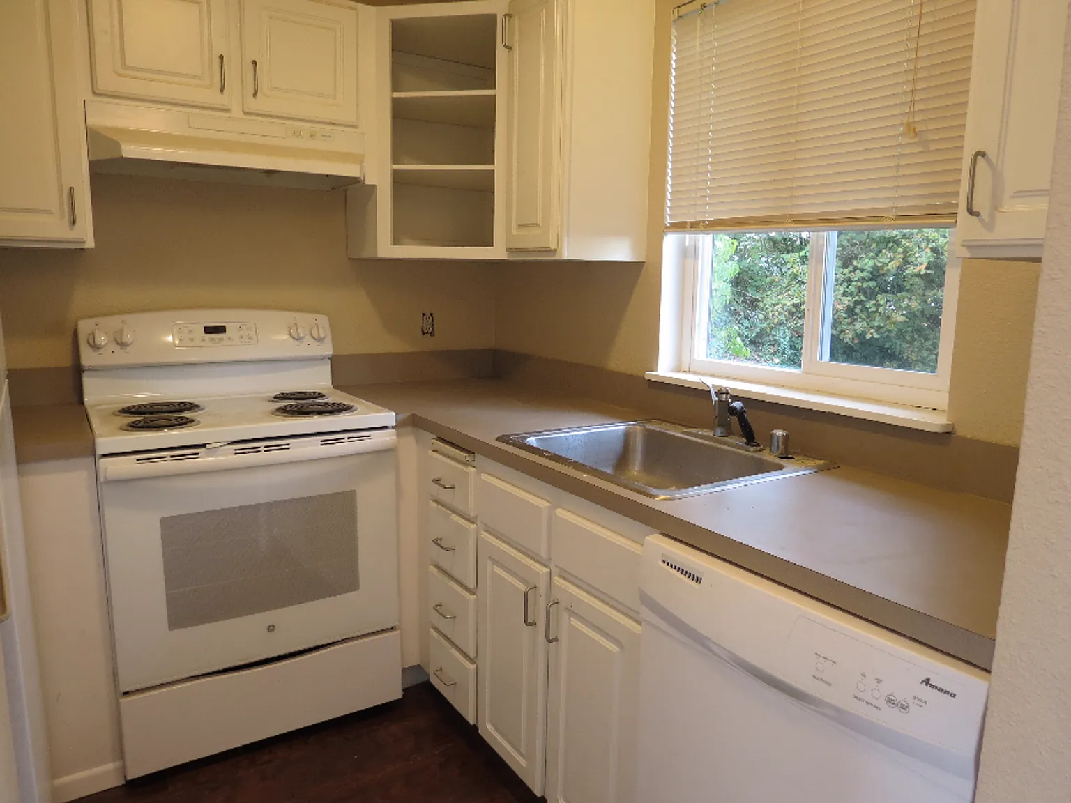 18609 Bothell — Photo 4