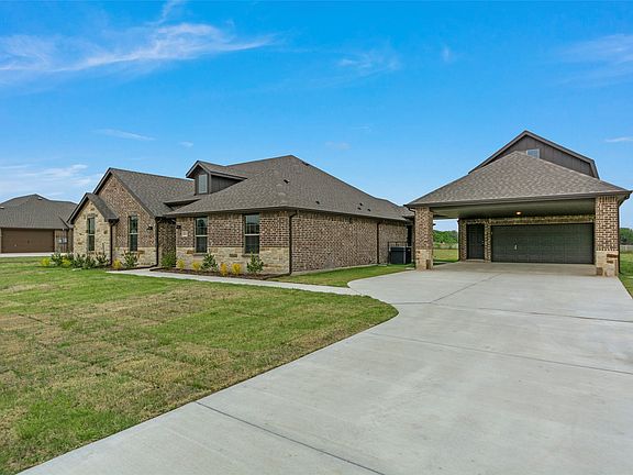 3rd image of 18310 Chippewa Ct