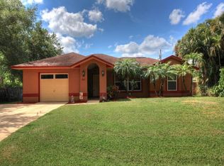 643 Wallis Ave, Sebastian, FL 32958