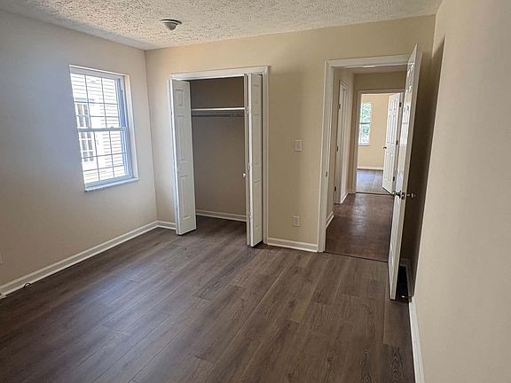 4th image of 1714 Patrick Way #B