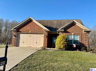 904 Silktree Cir, Elizabethtown, KY 42701