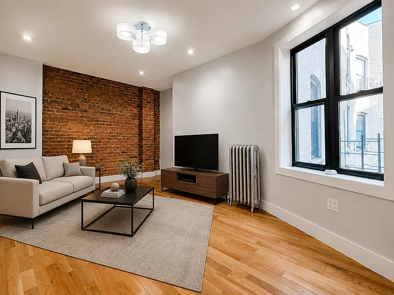 618 Academy St #4A — Photo 1