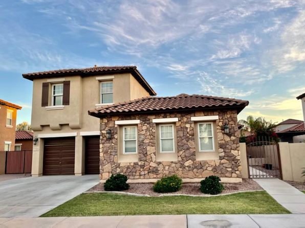 2289 E Aster Dr