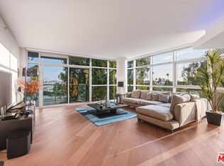 13700 Marina Pointe Dr Unit 305, Marina Del Rey, CA 90292