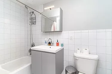 Rented by MySpaceNYC