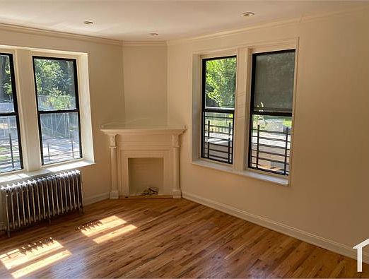 1st image of 497 Van Cortlandt Park Ave APT 1L