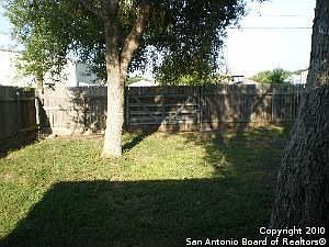 5th image of 2510 Blue Jay Dr