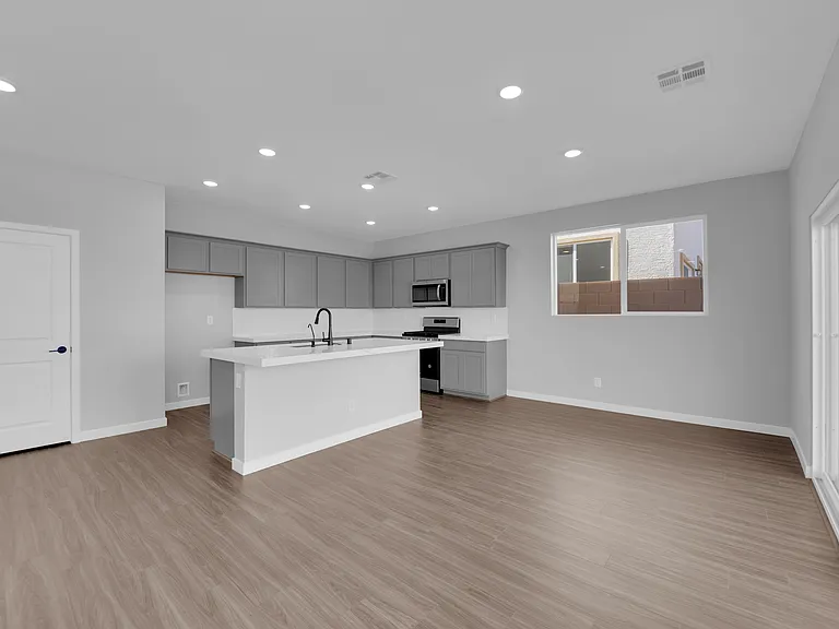 9966 Lost Horse Ave — Photo 5