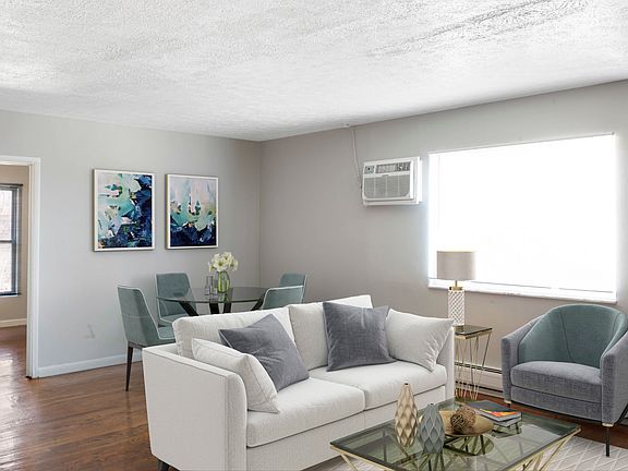5th image of 3035 Gilbert Ave Unit 9