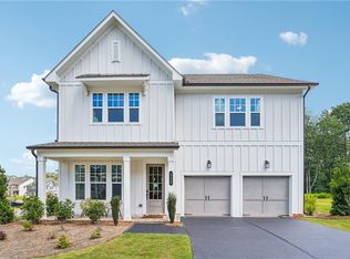 112 E Harbor Dr, Dawsonville, GA 30534