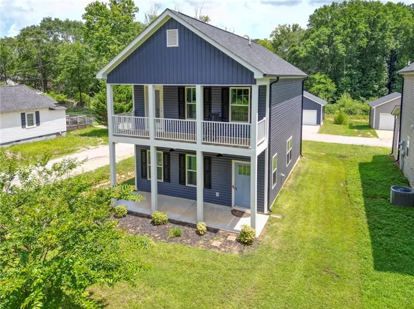 412 Grant St, Easley, SC 29640