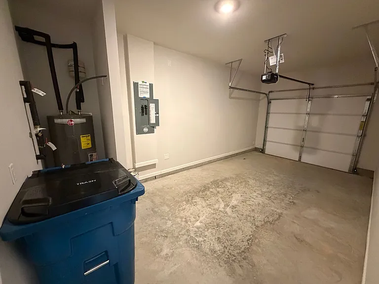 9 Silverbell Ln — Photo 7