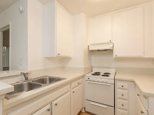 Wilshire Hobart Regency