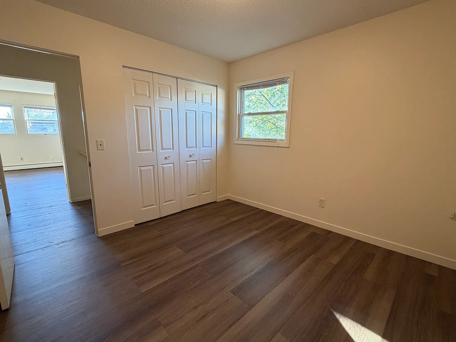 1217 Faxon St — Photo 4