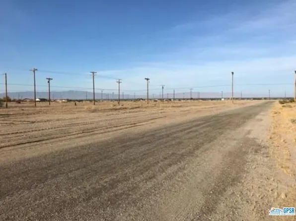 2318 Cooper Ave, Thermal, CA 92274