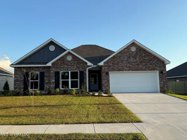 16066 Blue Ridge Dr, Gulfport, MS 39503