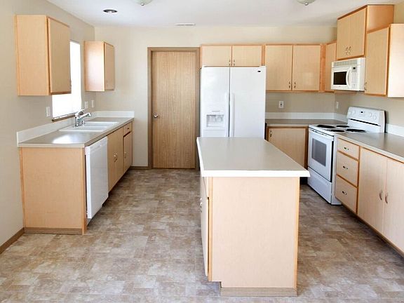 4th image of 1210 Boatman Ave NW