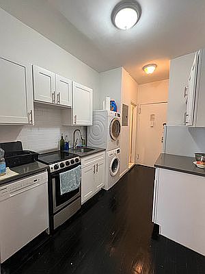 2nd image of 309 E 83rd St #3A