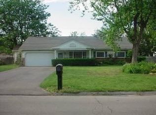 2532 Torrey Hill Ct, Lambertville, MI 48144