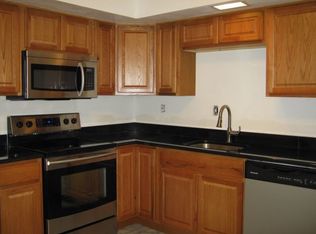 102 Concord Dr, Harleysville, PA 19438