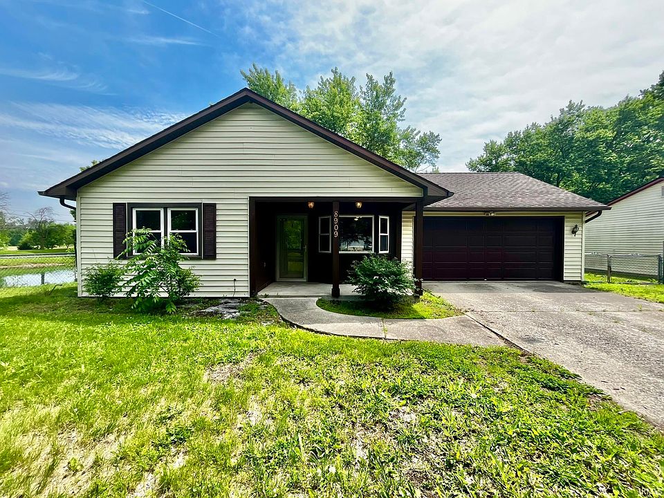 1st image of 8909 Mariners Ridge Dr