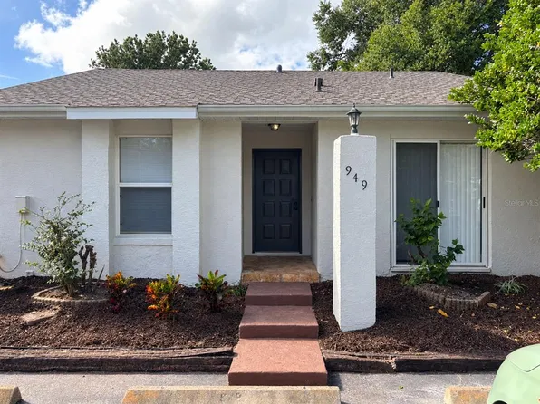 949 PEBBLE CREEK CIRCLE, ORLANDO, FL 32824