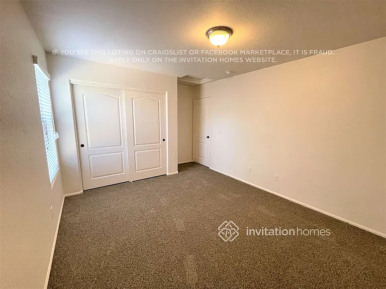 2226 W Dale Ln — Photo 6