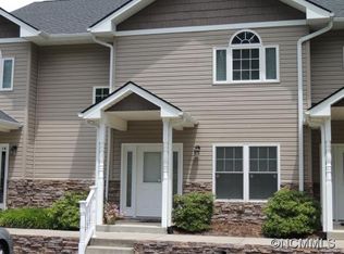 16 Cherry Laurel Ln, Swannanoa, NC 28778